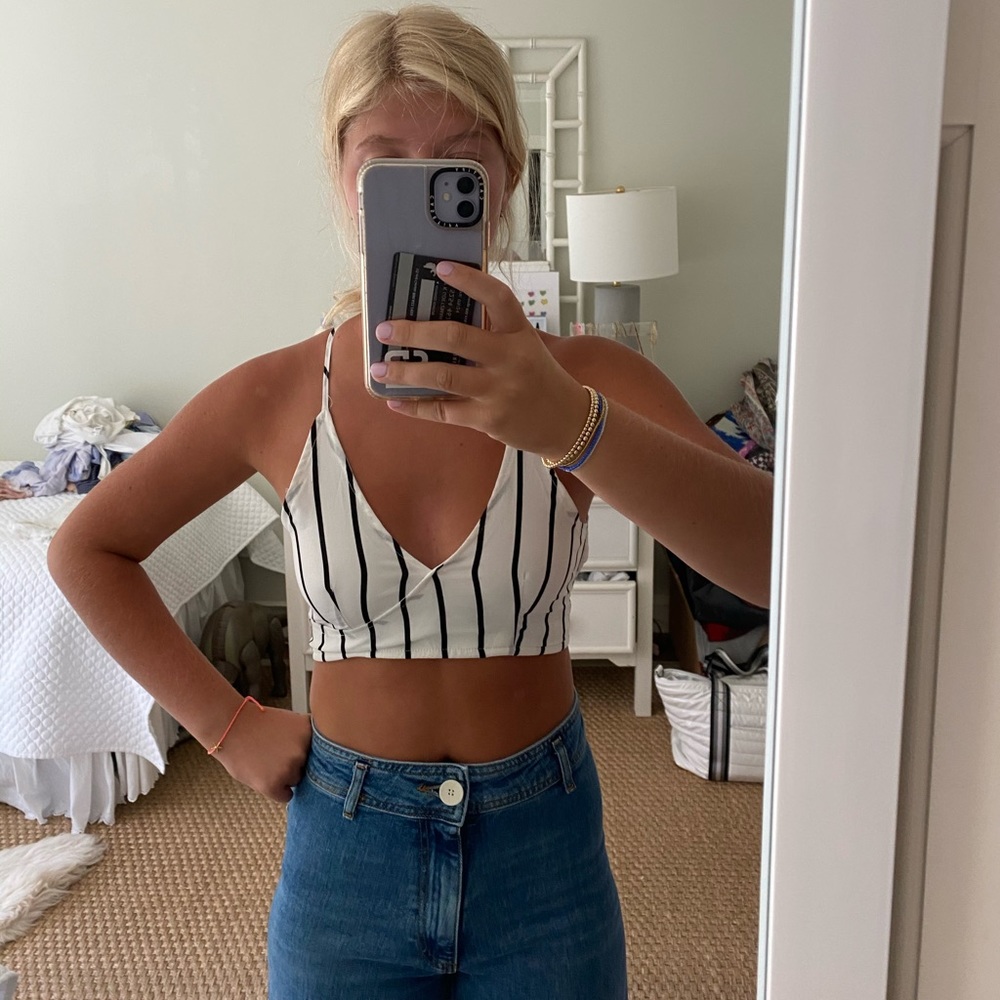 Striped top with tie that goes in front or back